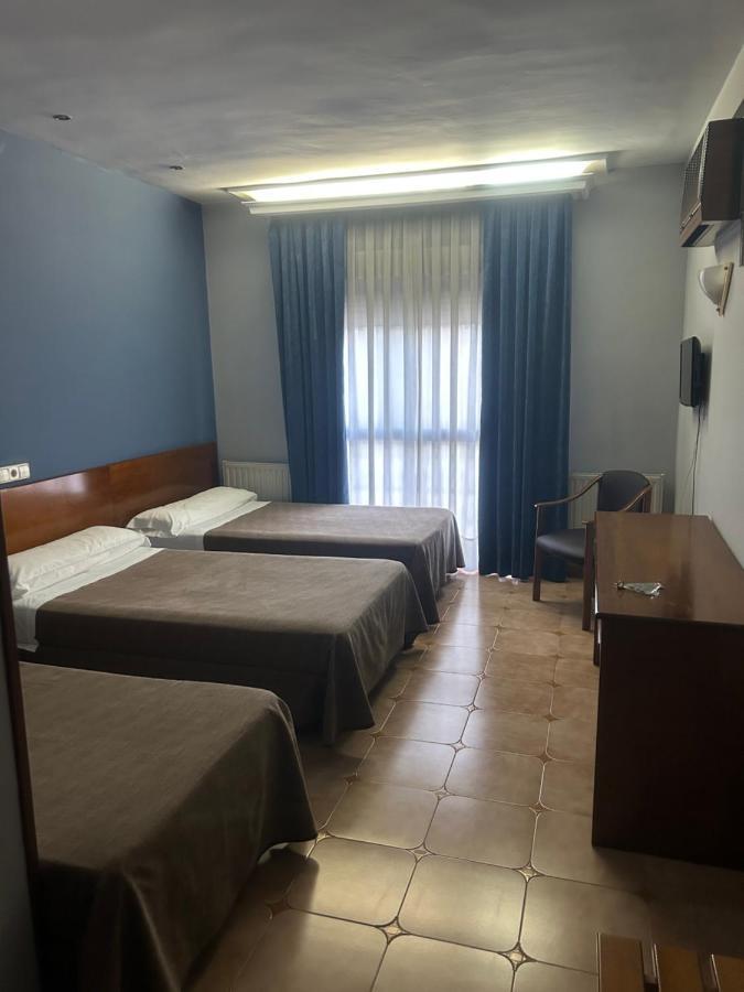 Hostal 36 トレド エクステリア 写真